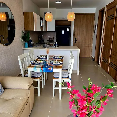 Santorini Baia Kristal Con Playa única En Cartagena